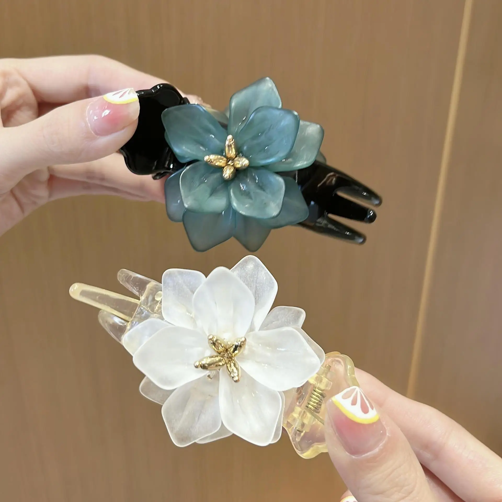 White Flower Hair Clip Korean Style Elegant — feature 14