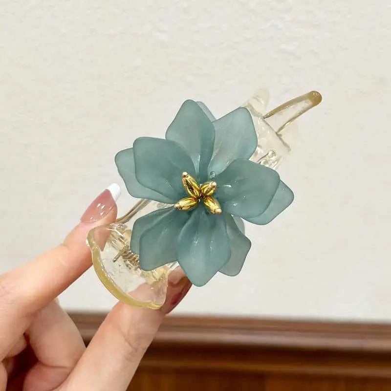 White Flower Hair Clip Korean Style Elegant - Image 3