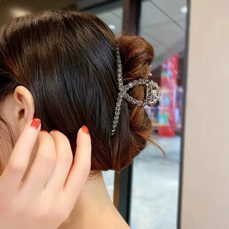 Korean Alloy Hair Clip with Big Grip Design — feature 3