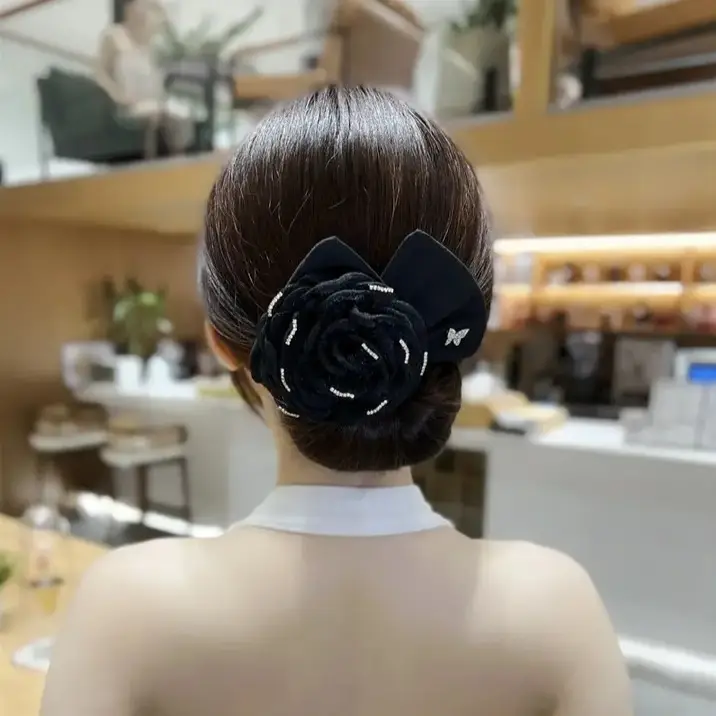 Soft Fabric Flower Hair Clip for Women — feature 14