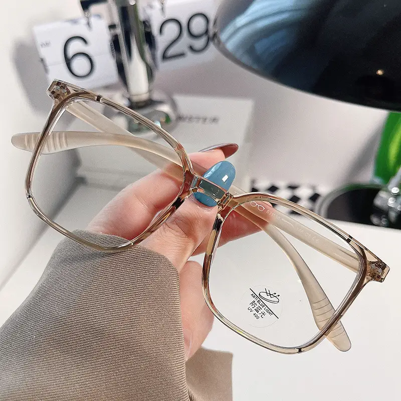 Korean Style Anti-Blue Light Eye Frame for Women - Image 4