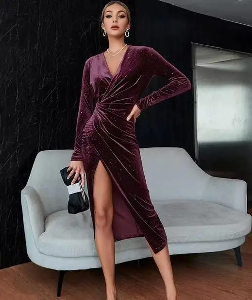 2024 Gold Velvet Leg-Revealing Evening Dress - Image 6