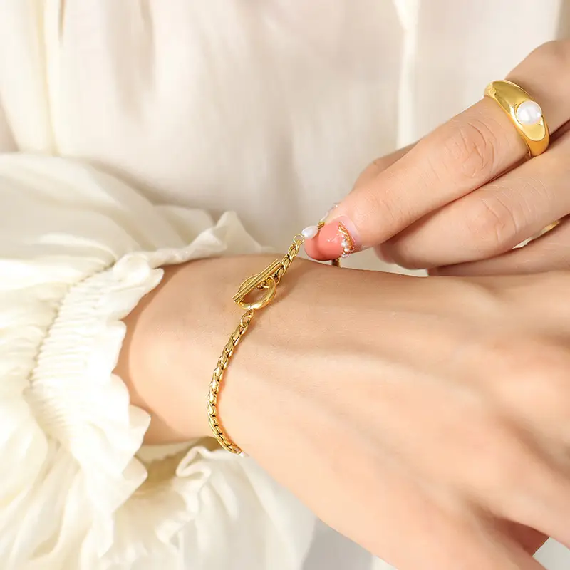 Pearl Buckle Bracelet for Women Gold Plated 18K True Gold - Image 5