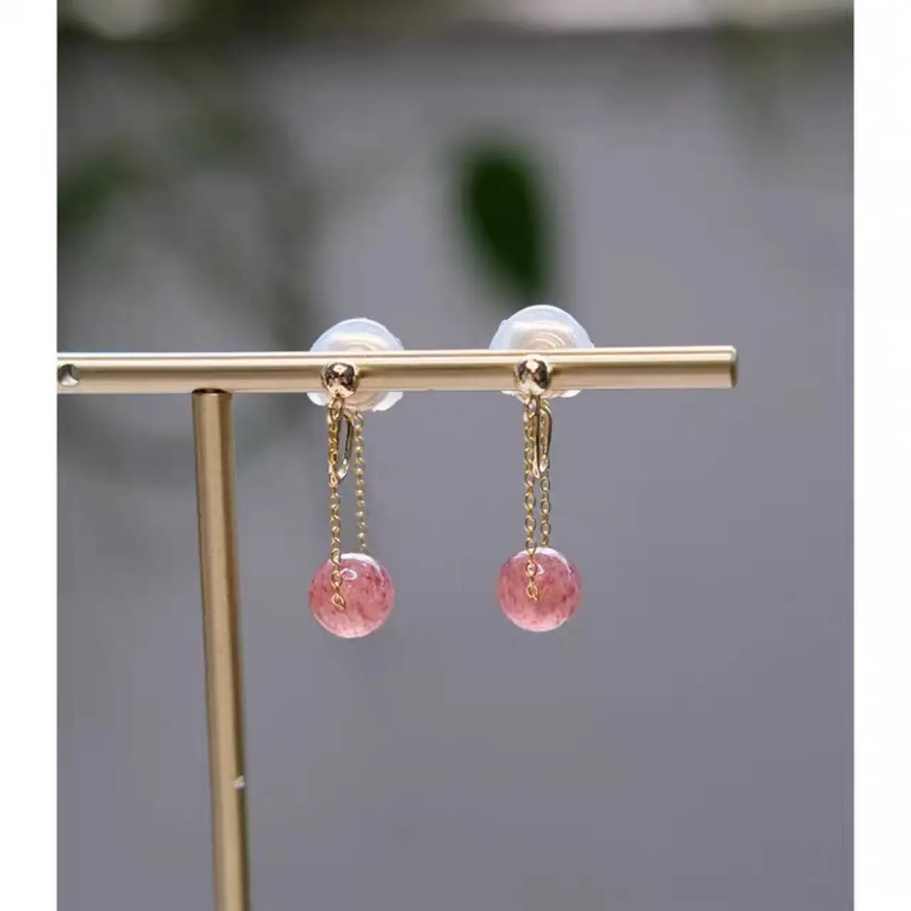 Natural Red Crystal Strawberry Crystal Ear Clip - Image 2
