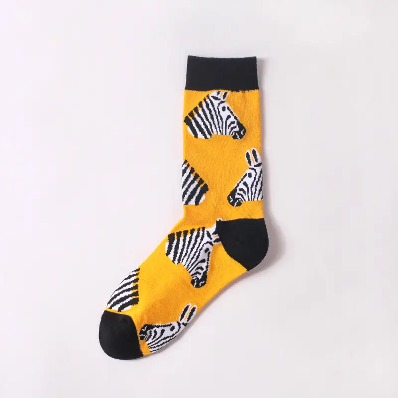 Socks men's autumn and winter stockings fancy women's socks black thick socks sports cotton socks Xinjiang cotton hip hop ins fashion socks