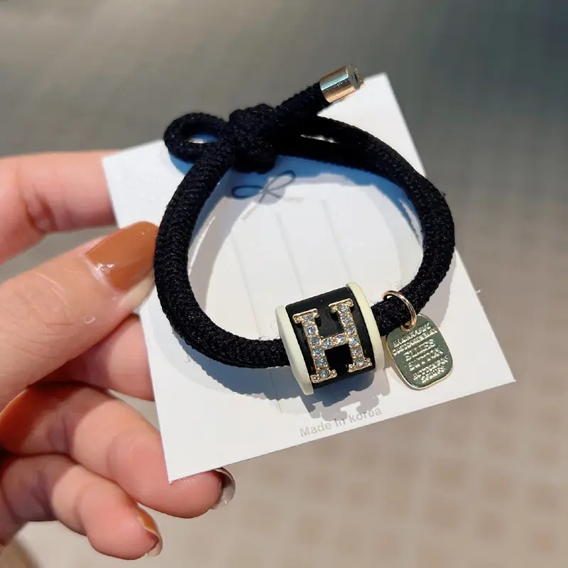 Women Retro Cylindrical Letter H Hair Ropes Black Gold Pearl — feature 5