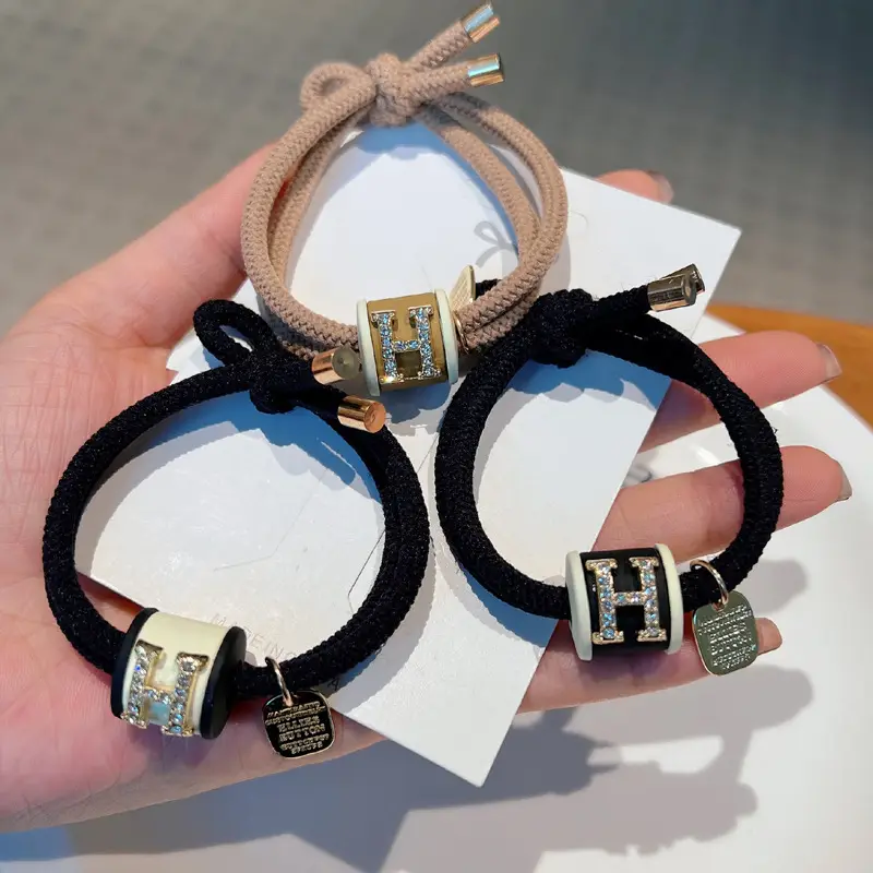 Women Retro Cylindrical Letter H Hair Ropes Black Gold Pearl — feature 8