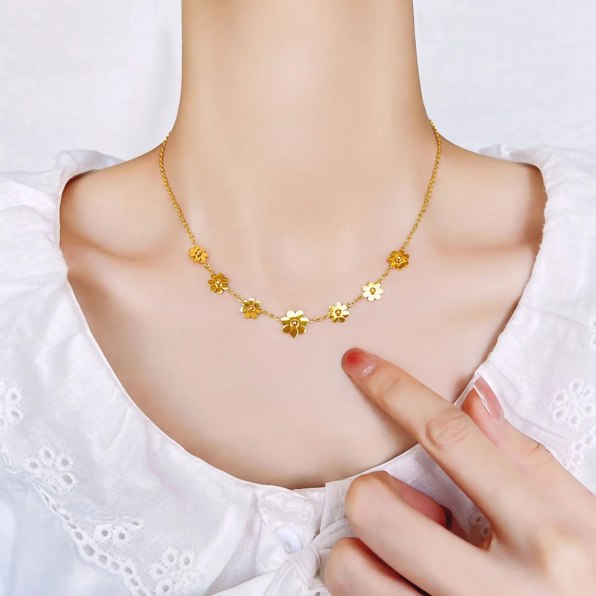 Gold Sunflower Daisy Necklace for Women