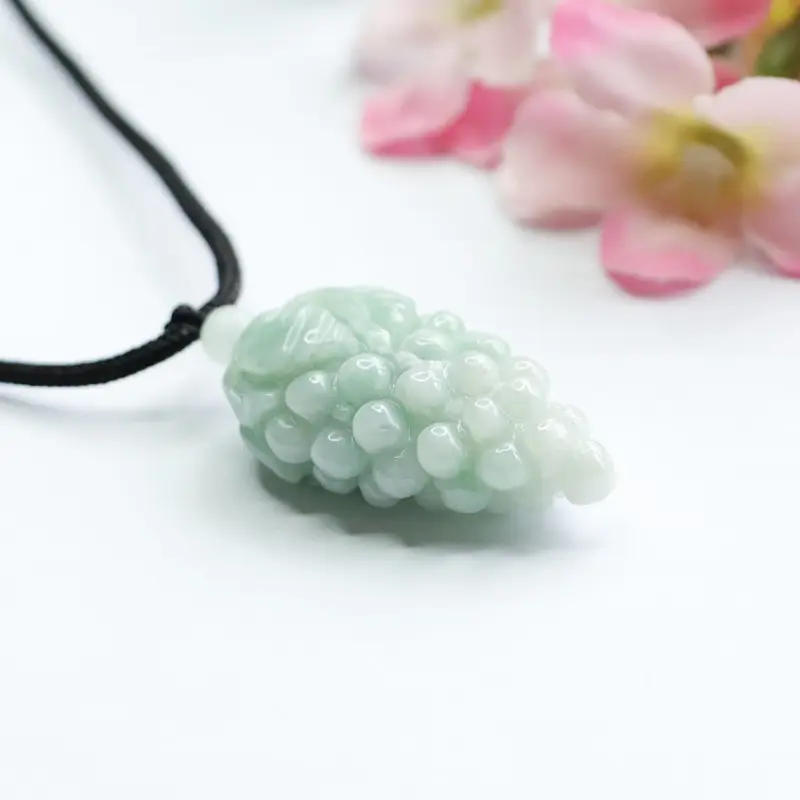 Grape Pendant Necklace Green Jade A-Grade Natural Gemstone — feature 7