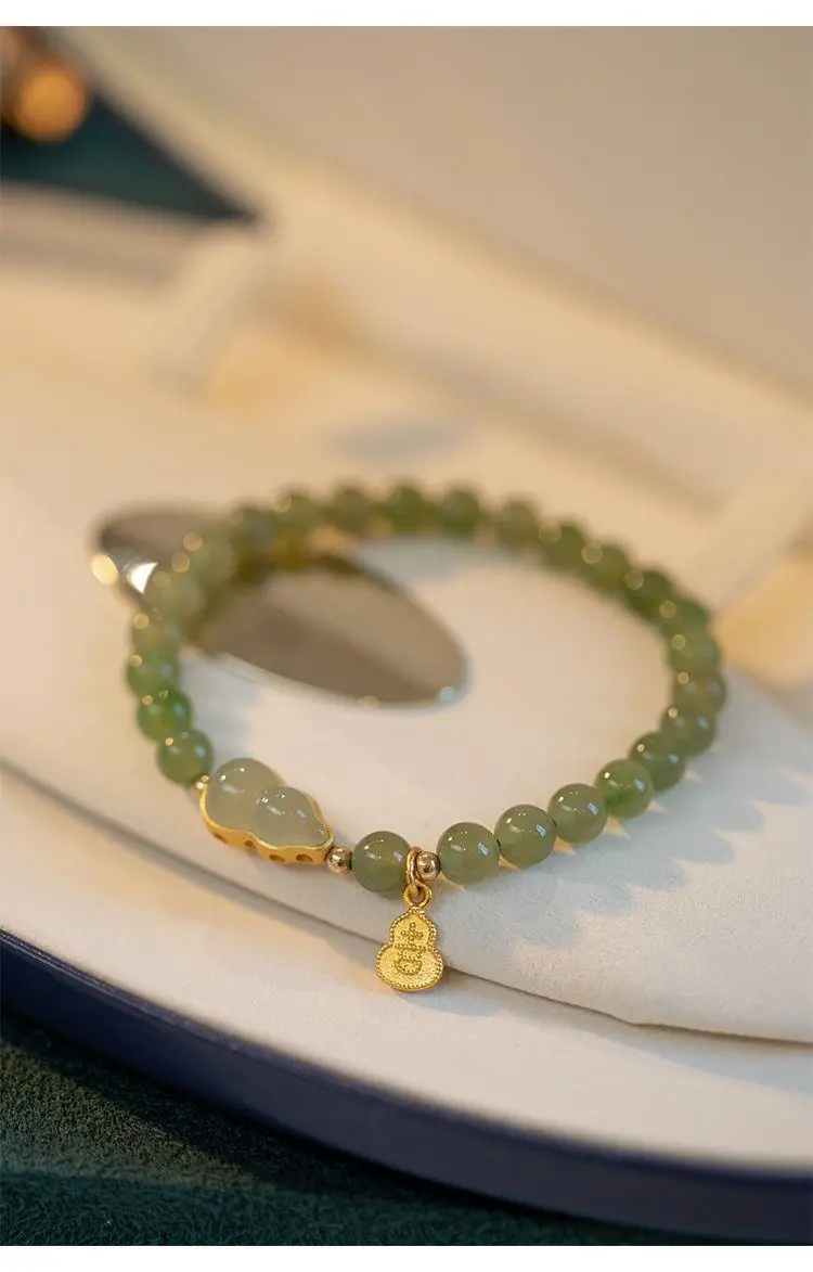 Green Jade Bracelet with Gold Plated Heart & Pearl Drop — feature 10