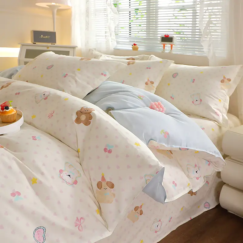 Cotton Quilted Bedding Set Grey Triangle Design