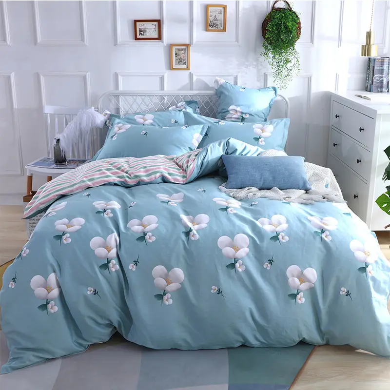 Cotton Quilted Bedding Set Grey Triangle Design