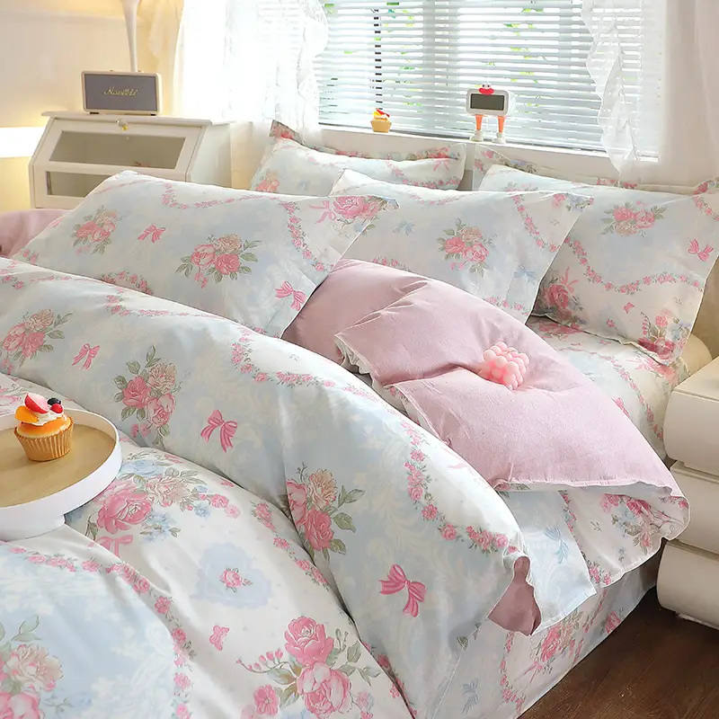 Cotton Quilted Bedding Set Grey Triangle Design