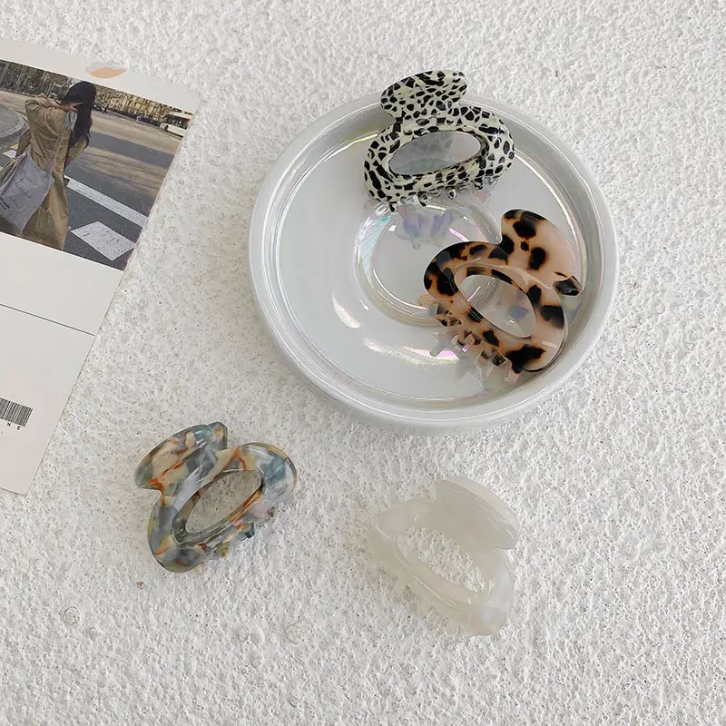 Korean Style Hollow Clip for Women Leopard Print - Image 7