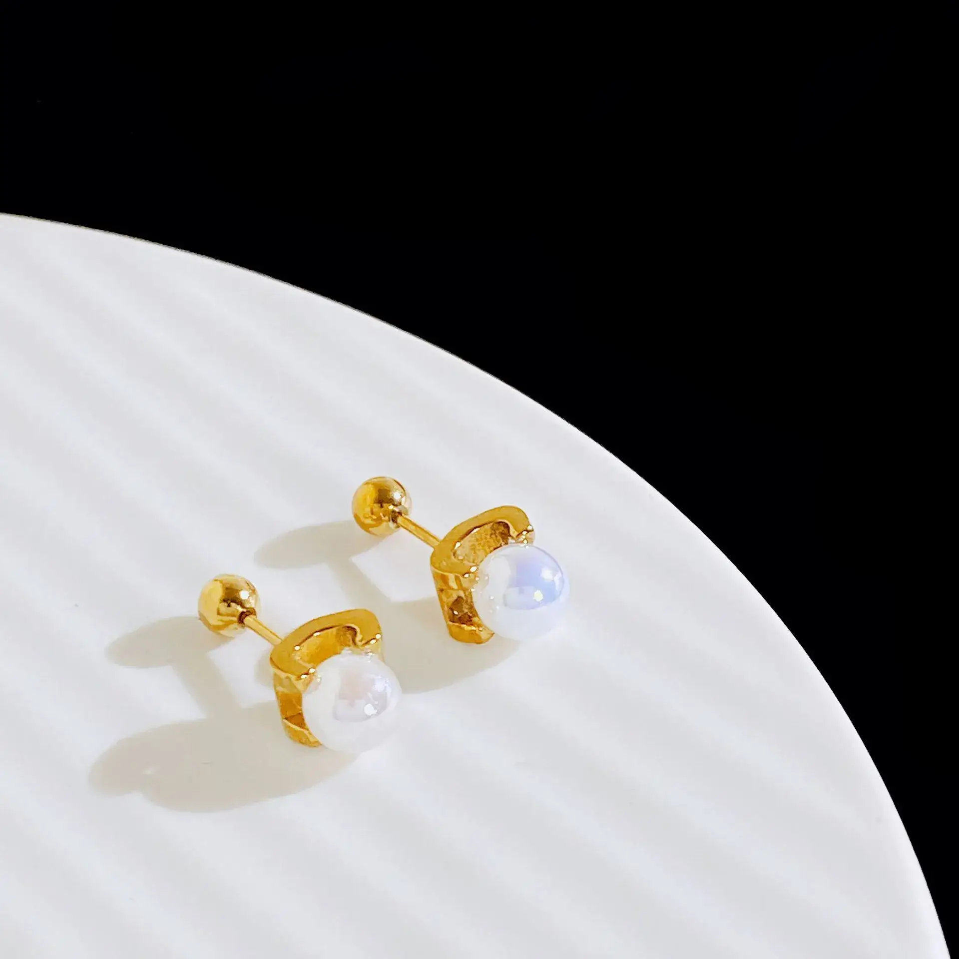 Korean Style Pearl Titanium Ear Studs 18K Gold - Image 4