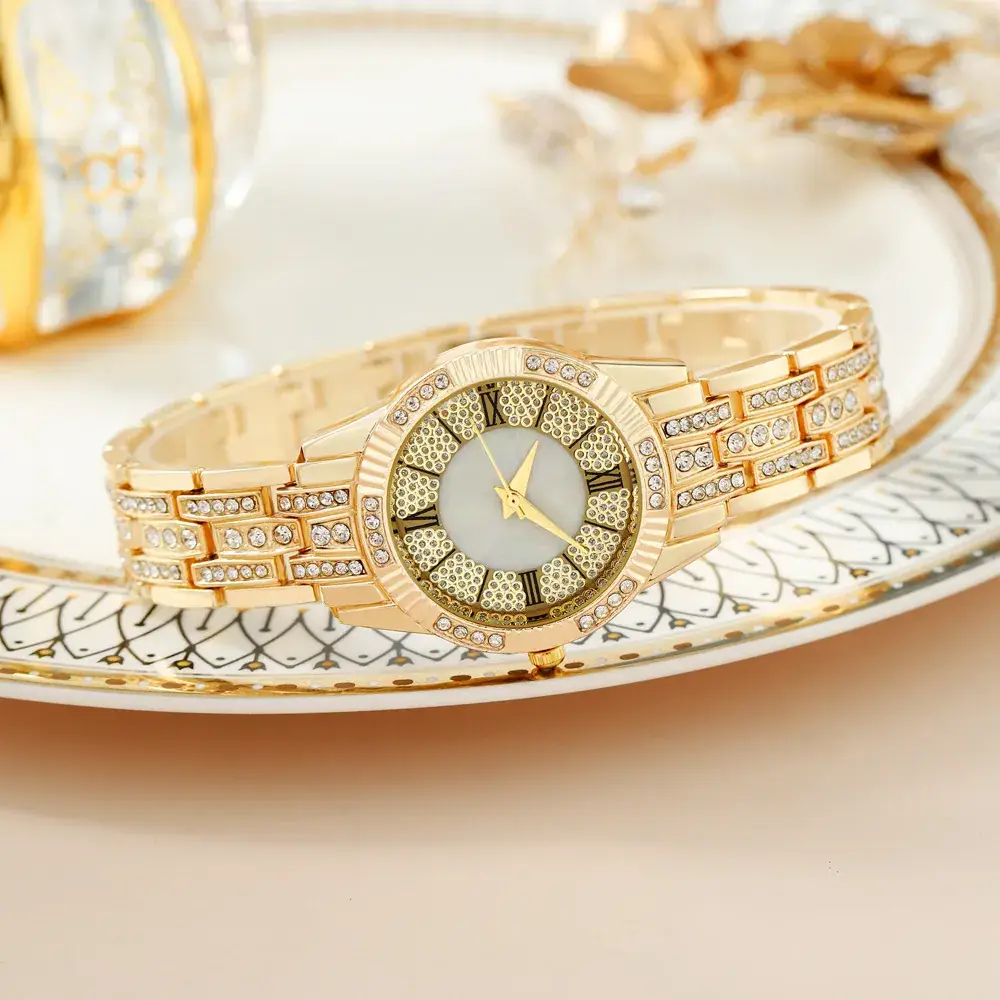 2022 Luxury Women's Watch with Rhinestone Bracelet - Image 6