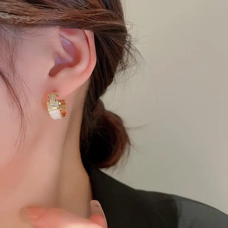 Silver Needle I-Carved Earrings for Women Real Gold Plated — feature 6