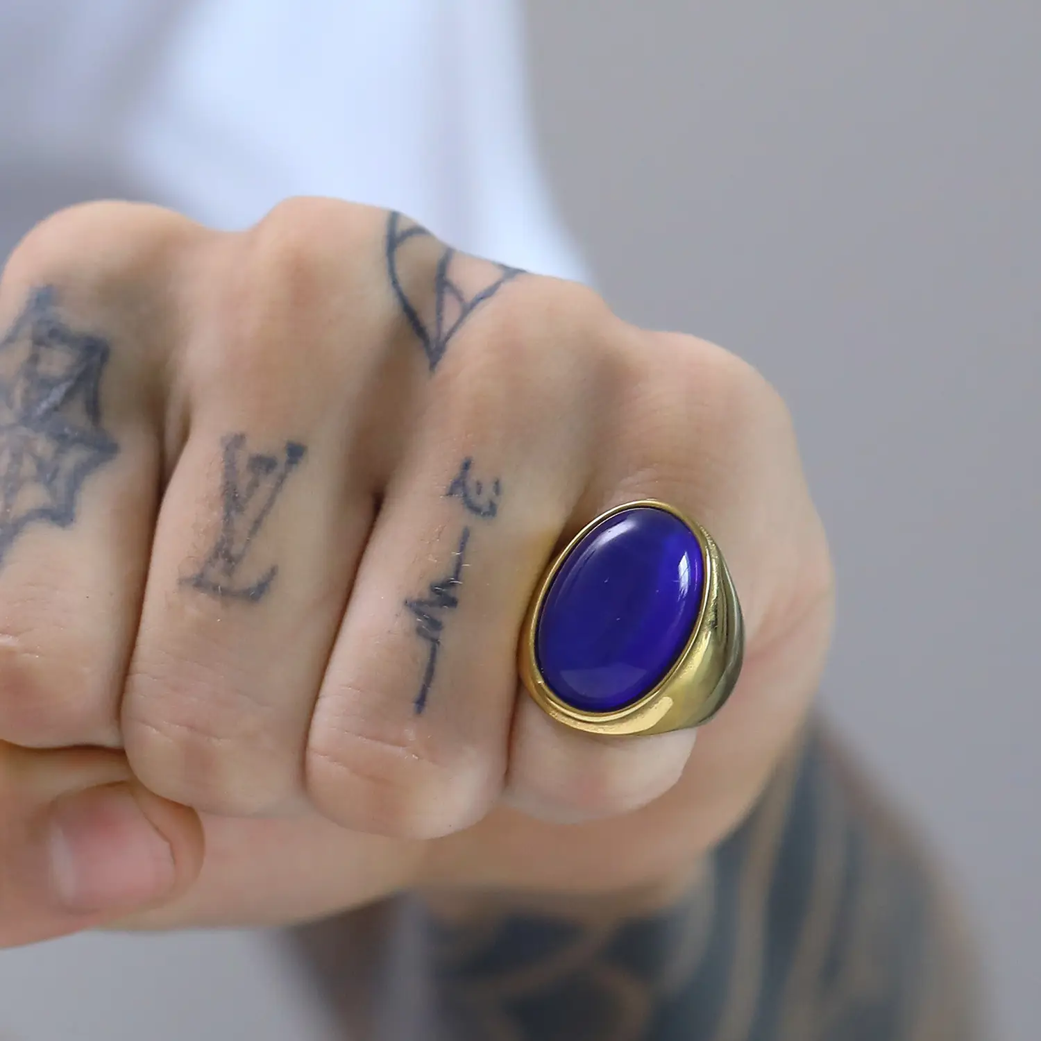 Men's Oval Marble Titanium Steel Ring Silver White - Image 7
