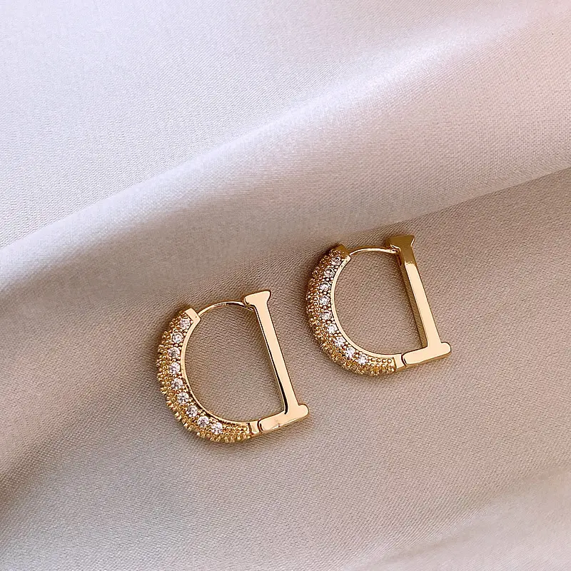 Small Letter D Full Diamond Zircon Ear Buckle Earrings - Image 5