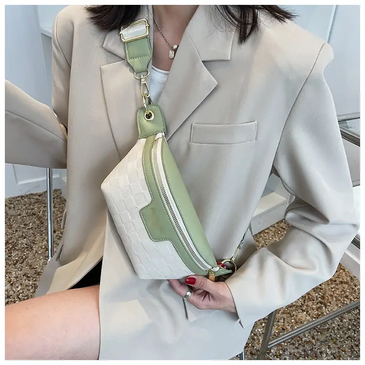 Women Quilted Zipper Crossbody Bag Beige Large Capacity — feature 17