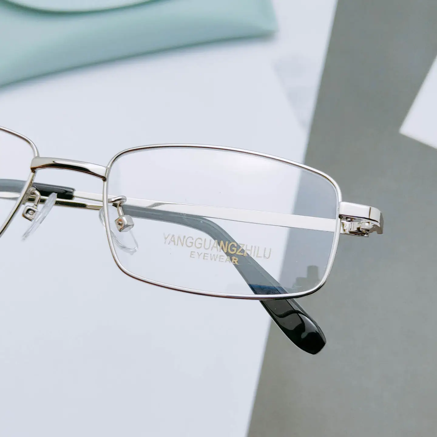Men's Square Frame Gold Electroplated Glasses Wholesale - Image 7