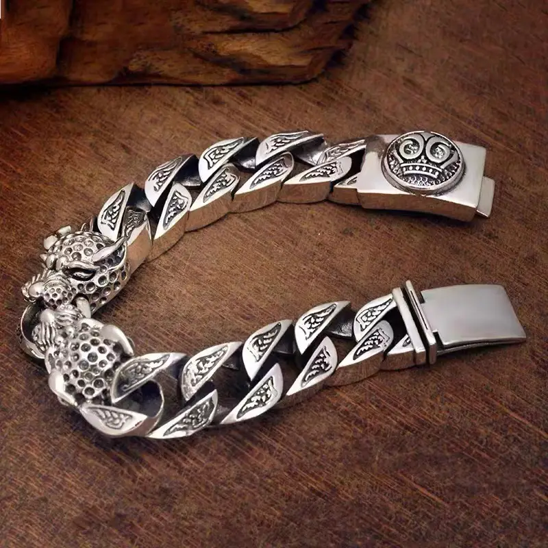 Retro Thai Silver Leopard Bracelet for Men — feature 6
