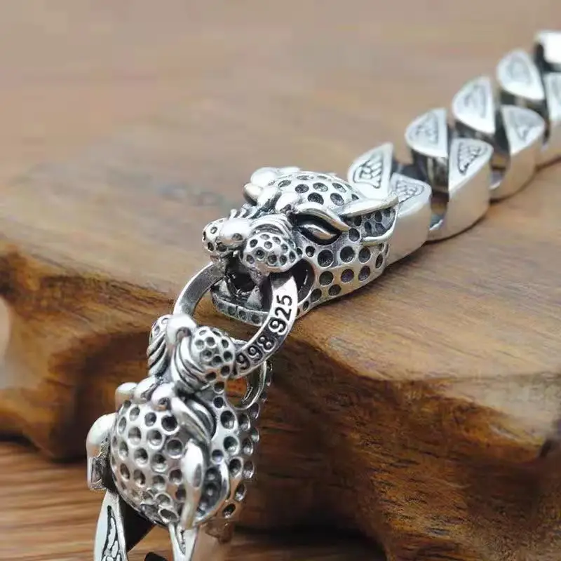 Retro Thai Silver Leopard Bracelet for Men — feature 7