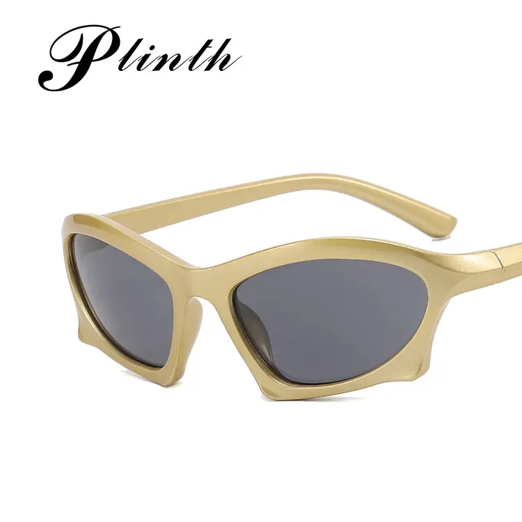 Modern White Sunglasses for Men 2022 - Image 11