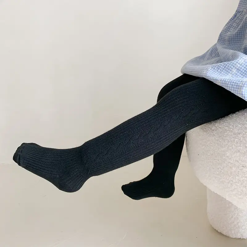 Girls Fleece Leggings Warm Anti-Pill Cotton Korean Pantyhose - Image 2