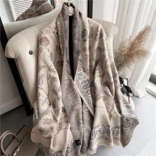 Women's Leaf Print Shawl Summer Office Warm Poncho Outerwear — feature 2