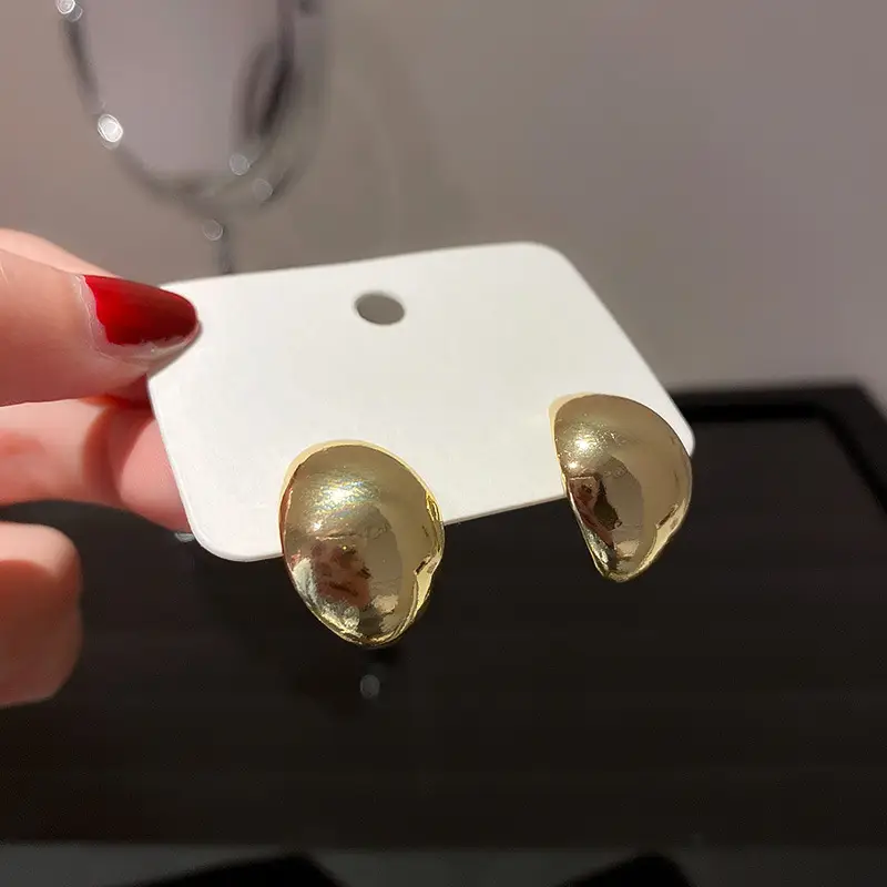 Silver Needles-Gold (Wide Edition)