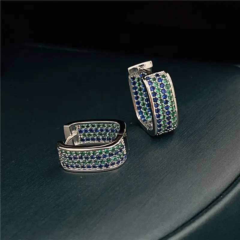 Light Luxury Geometric Earrings for Women - Image 2