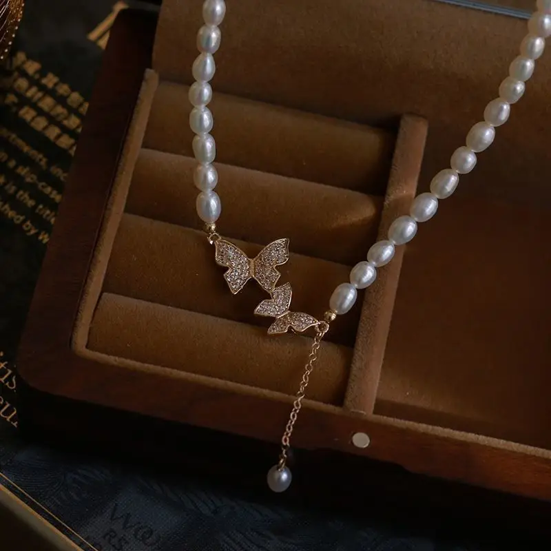 Pearl Bow Pendant Necklace Women's Luxury Accessible 2025 — feature 2