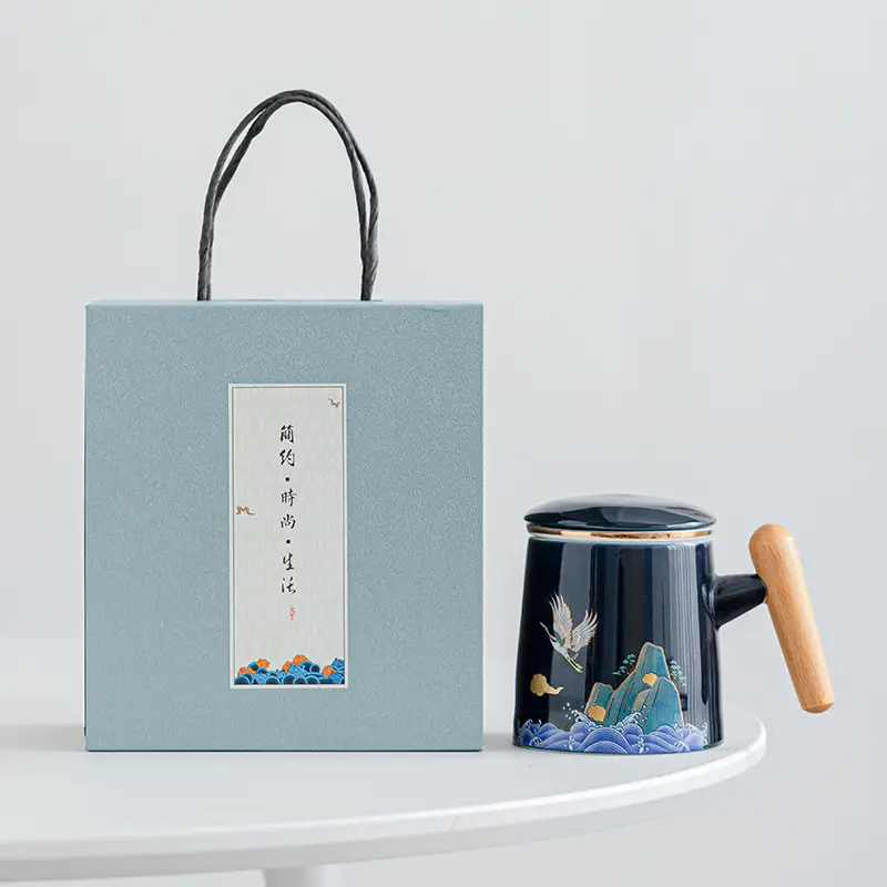 National Tide Ceramic Tea Cup with Lid and Wooden Handle