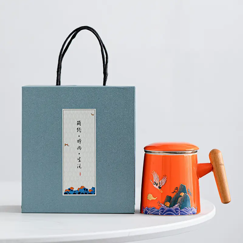 National Tide Ceramic Tea Cup with Lid and Wooden Handle