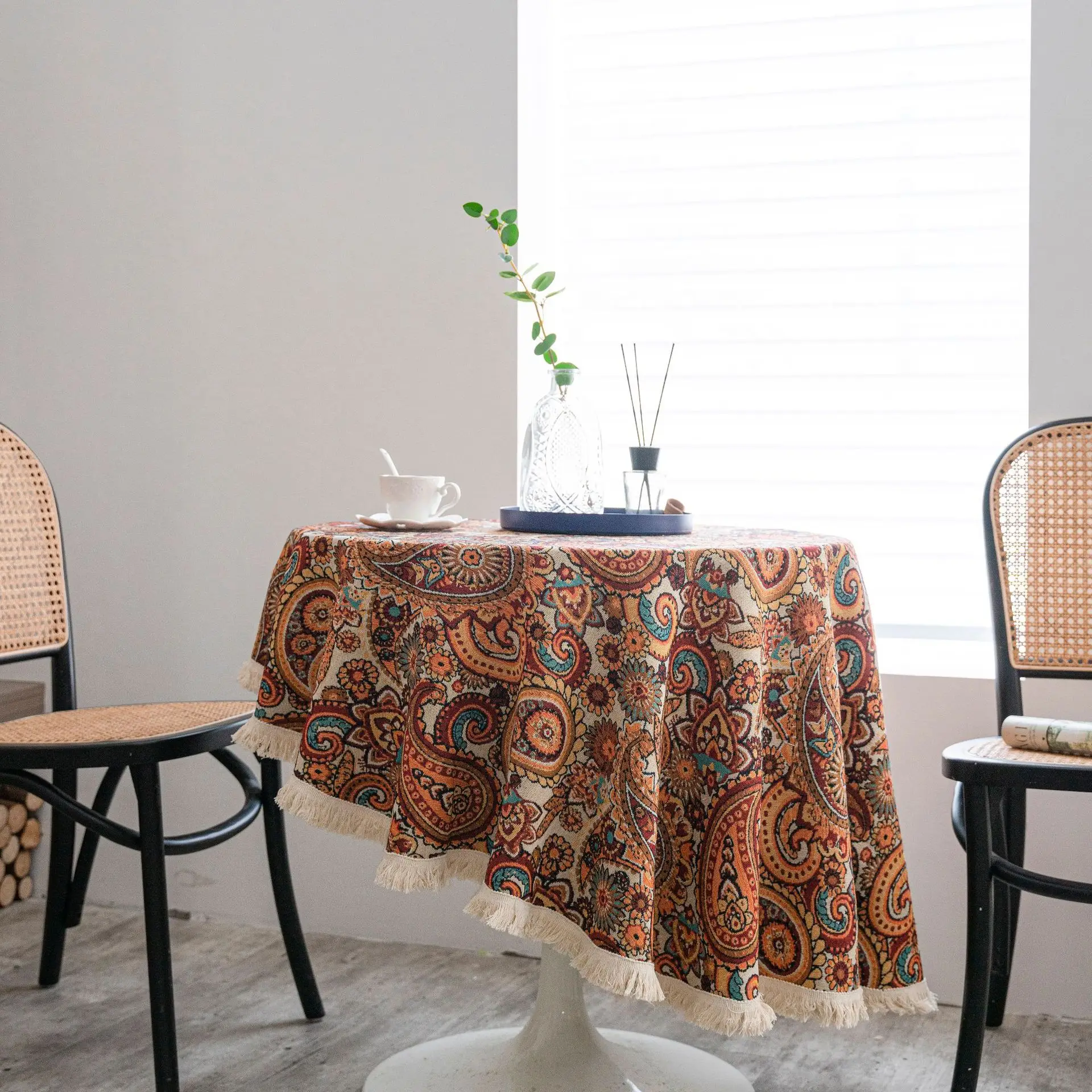 Imaki Rhyme Jacquard Tablecloth Round Patterned