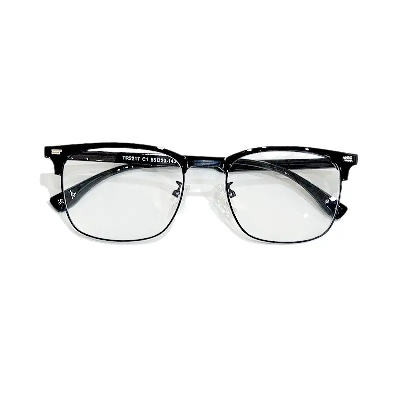 Retro Square Frame Eyeglasses No-Makeup Look