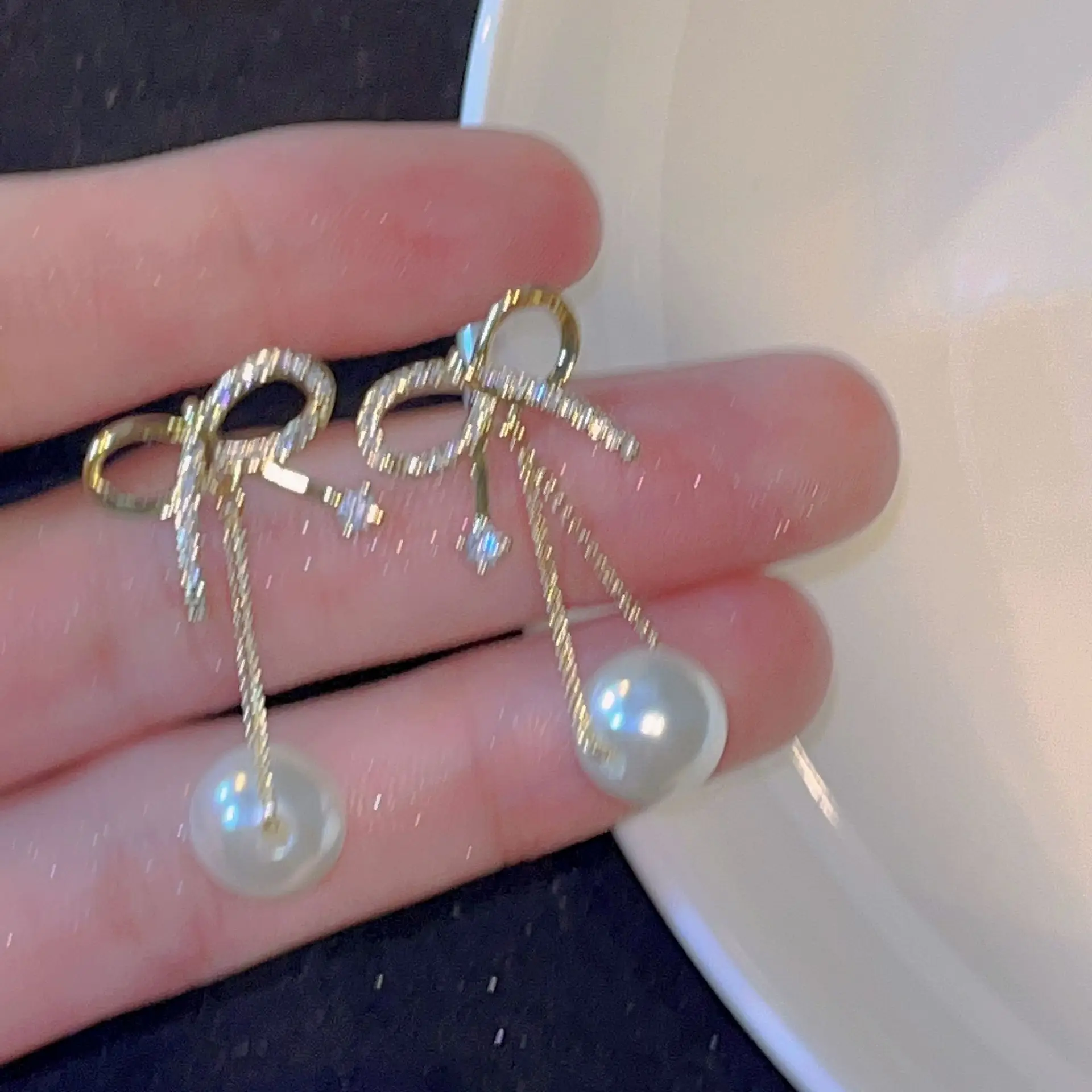 S925 Gold Bow Pearl Earrings for Women - Image 3