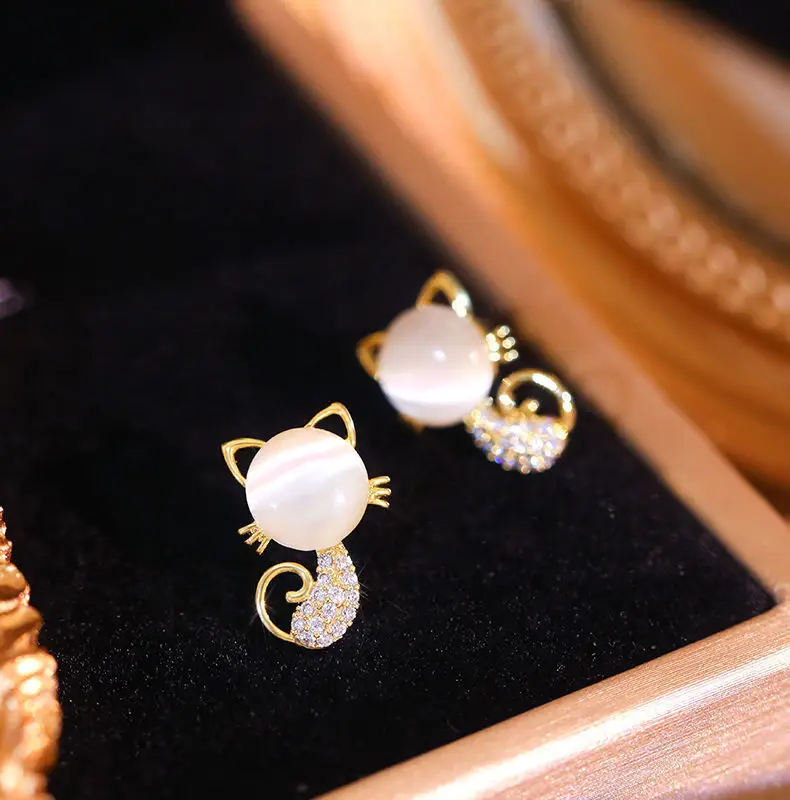 Cute Cat Earrings Women Gold Plated White Stone — feature 1