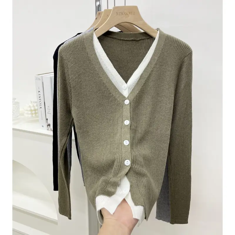 Green V-Neck Knitted Cardigan for Women Early Spring - Image 5