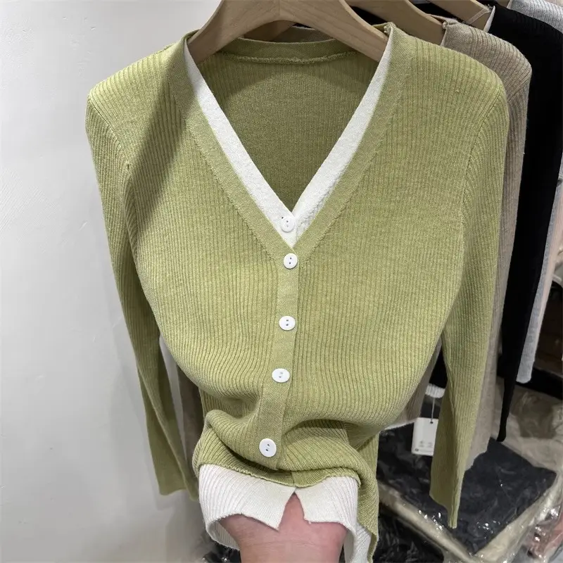 Green V-Neck Knitted Cardigan for Women Early Spring - Image 7