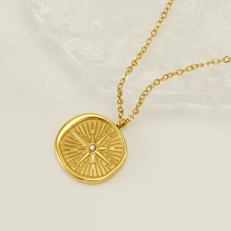 Golden Diamond Encrusted Retro Necklace Pendant - Image 4
