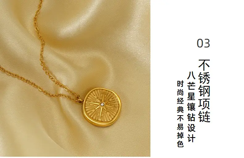 Golden Diamond Encrusted Retro Necklace Pendant — feature 16