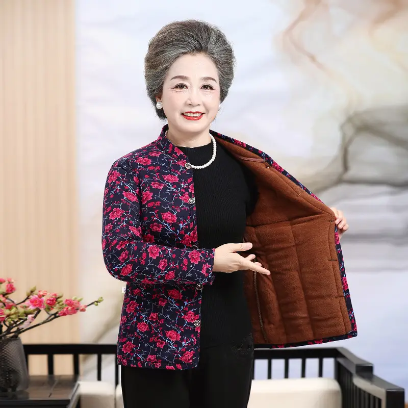 Grandma's Velvet Coat for Middle-aged Women Winter - Image 4