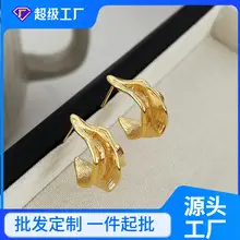 Golden Devil's Eye Earrings with Micro-inlaid Zircon — feature 3