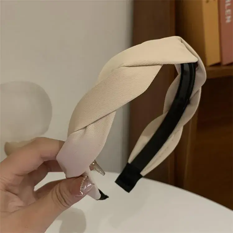 Women French Style Mesh Hairband Brown Wide Edge — feature 7