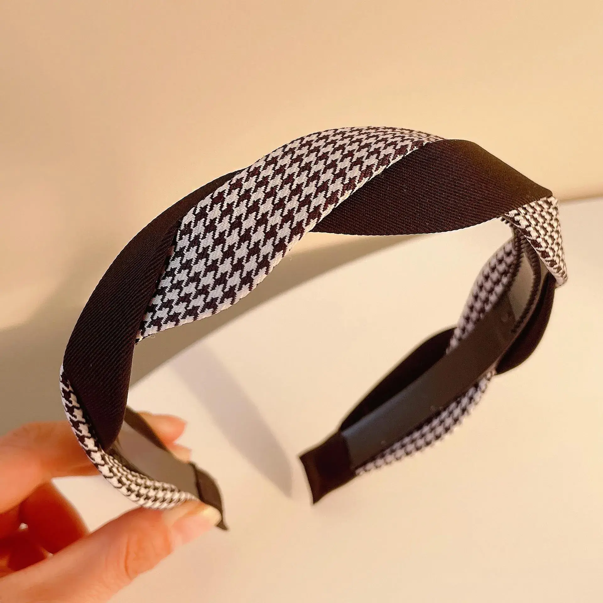 Women French Style Mesh Hairband Brown Wide Edge
