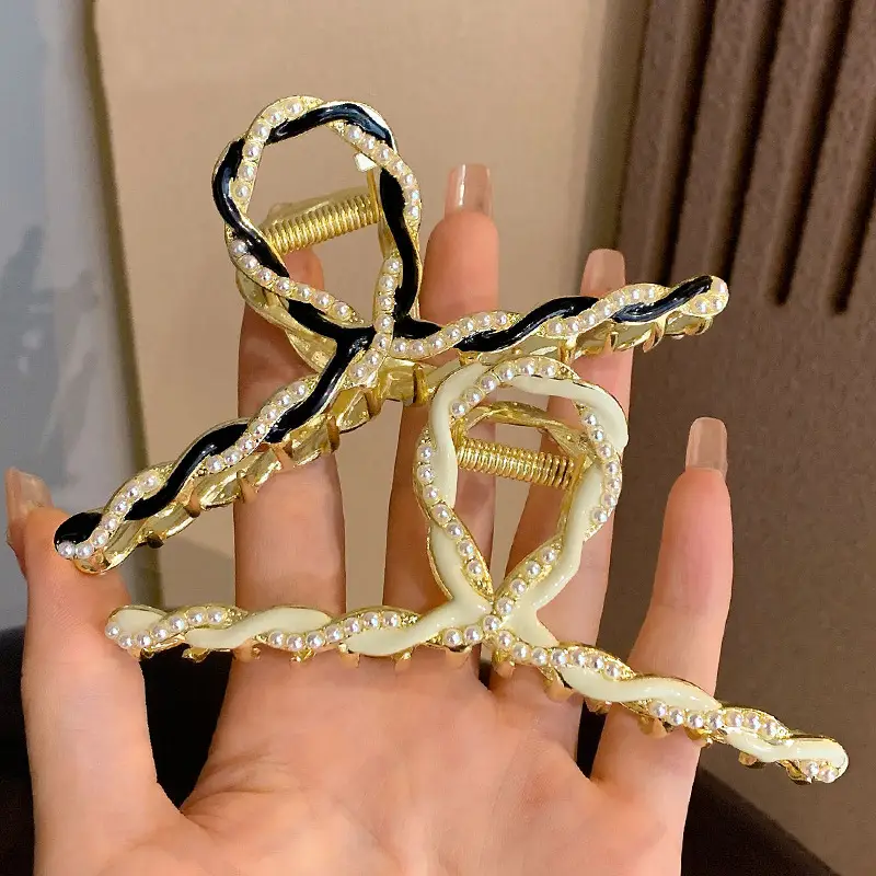 Korean Style Pearl Hair Clip for Women - Image 5