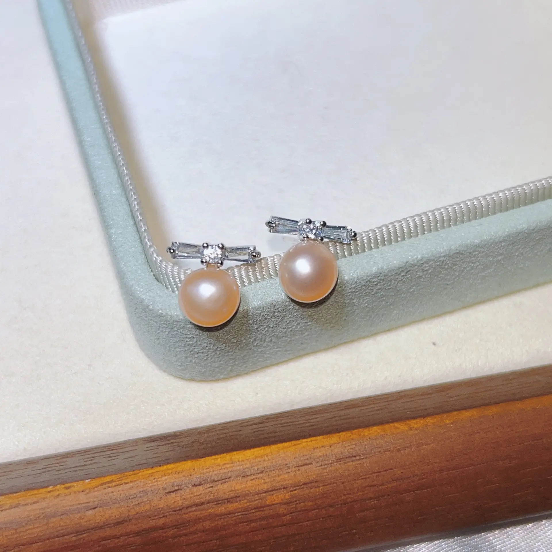 Pearl Earrings for Women - Natural Freshwater Style - Image 4