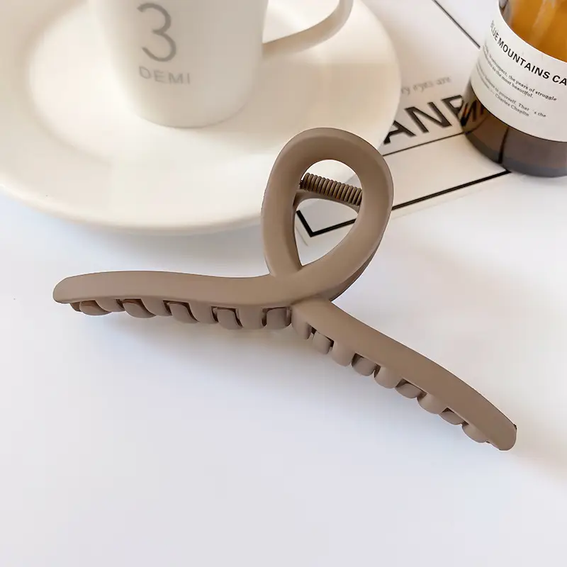 High-Grade Shark Clip Hairpin for Women - Image 3